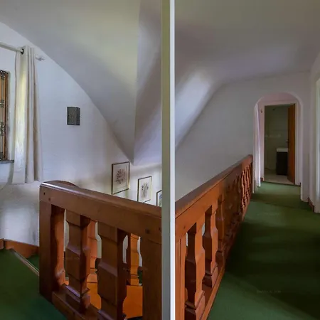 Savoielac - D'annecy - - Bord De : Poisson Rouge Villa